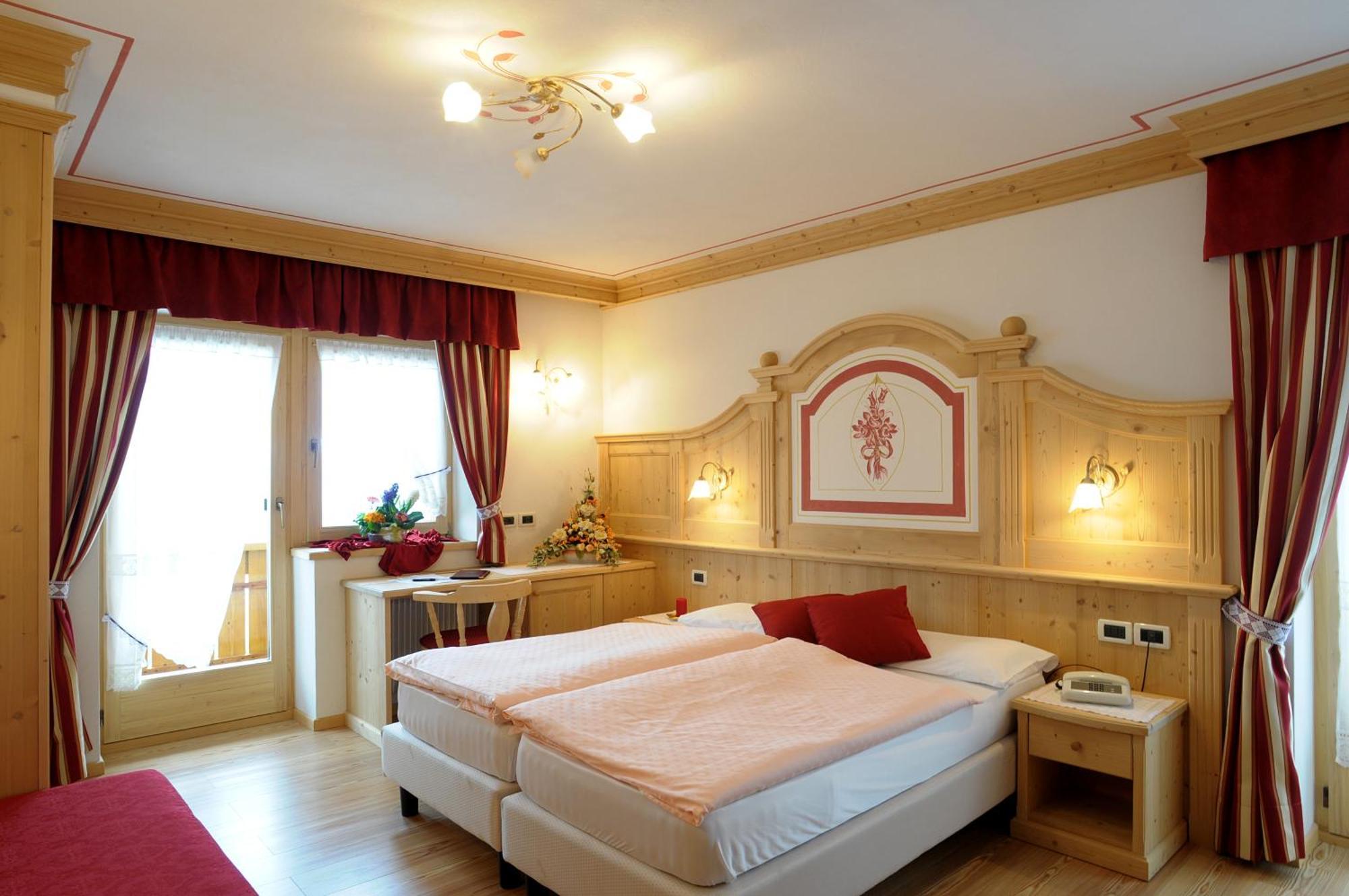 Hotel Cesa Padon Arabba Εξωτερικό φωτογραφία