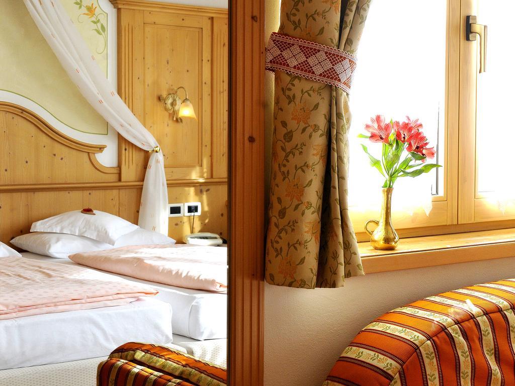 Hotel Cesa Padon Arabba Εξωτερικό φωτογραφία