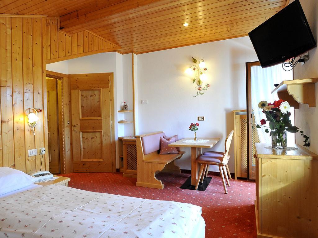 Hotel Cesa Padon Arabba Εξωτερικό φωτογραφία