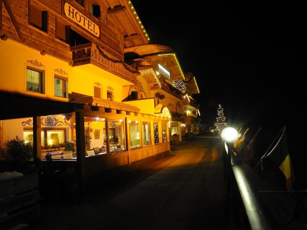 Hotel Cesa Padon Arabba Εξωτερικό φωτογραφία